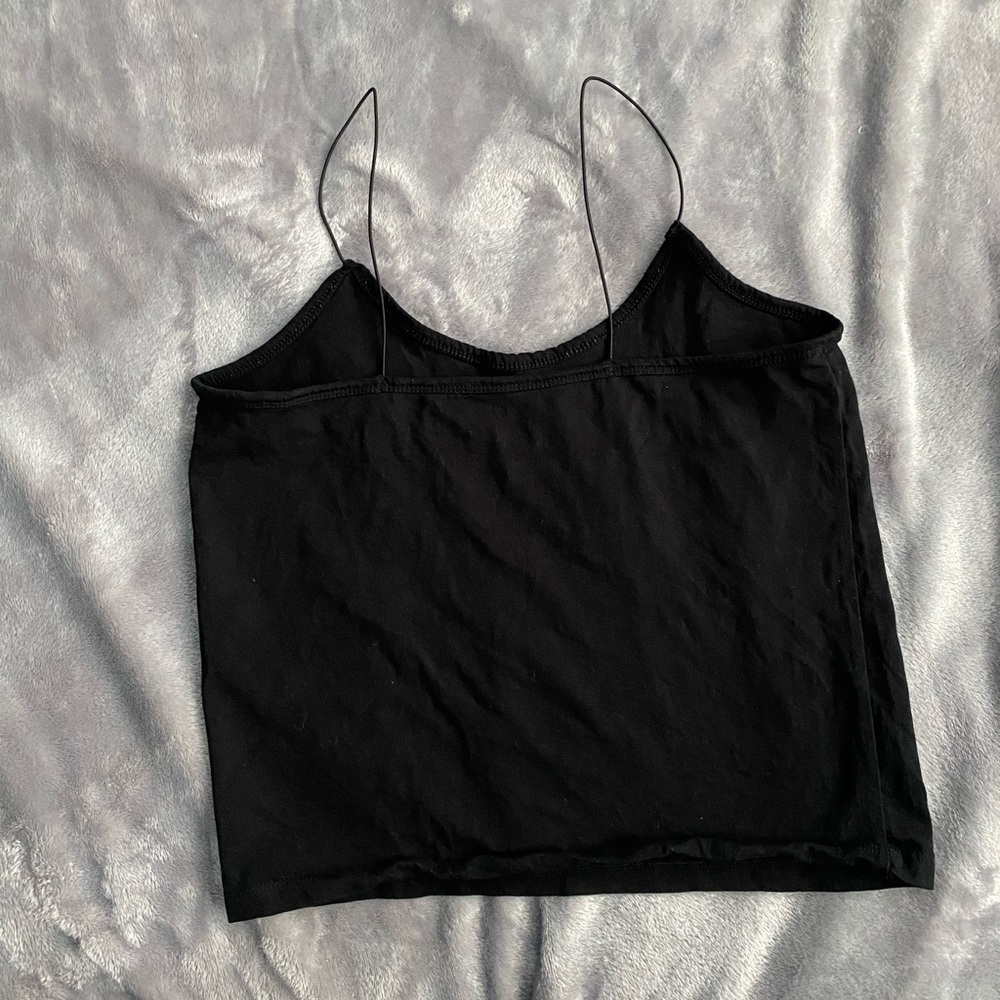 Spaghetti strap cropped tank top